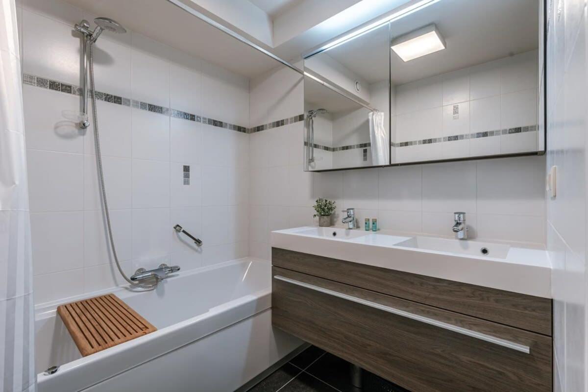 Huswell - Bright Apartment With Parking Near The Beach Bredene Zewnętrze zdjęcie
